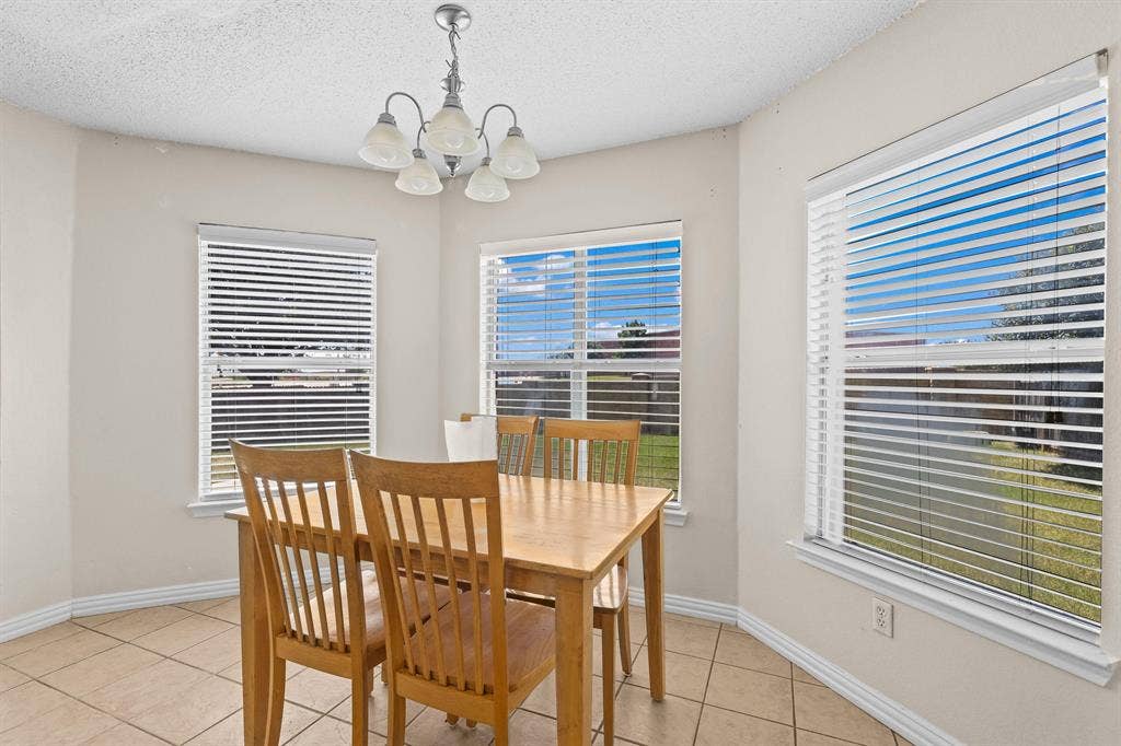 5 BR in Fort Worth