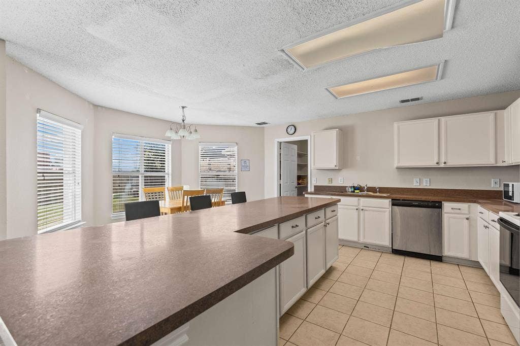 5 BR in Fort Worth