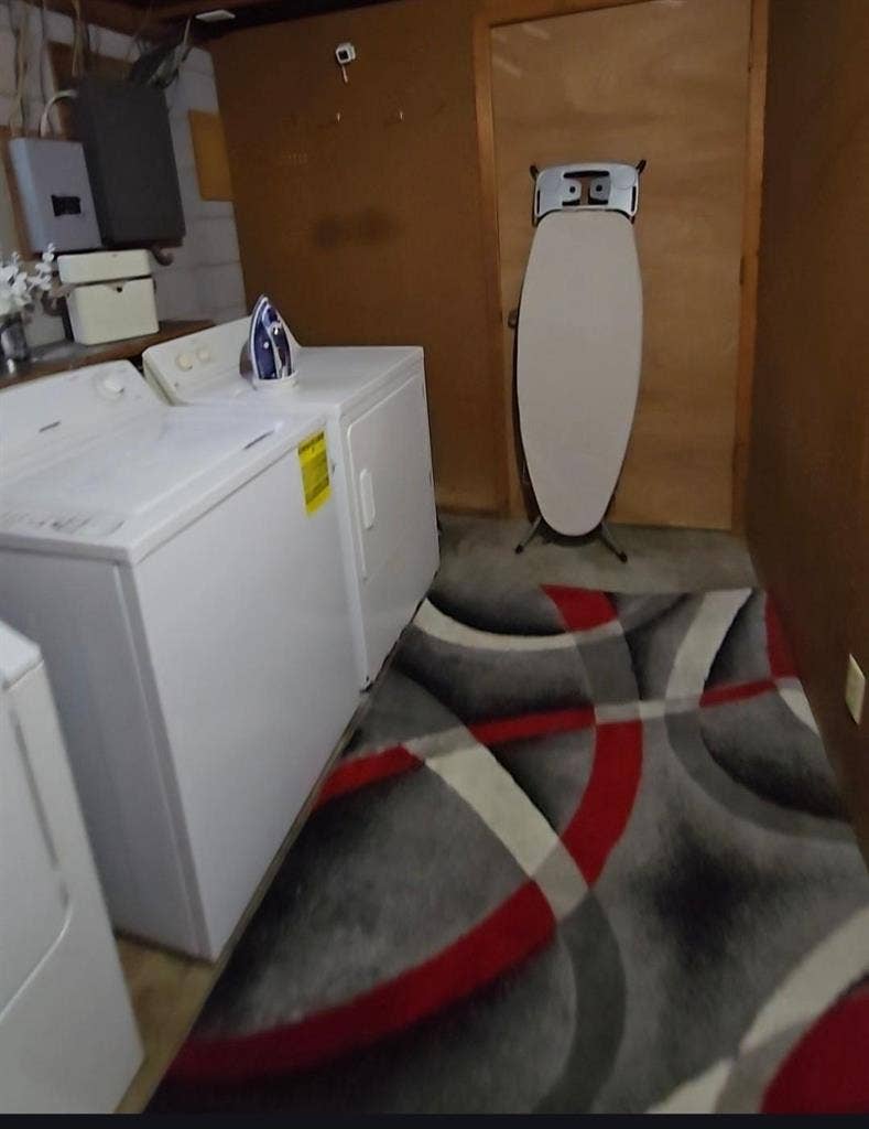 2 BR in Marietta