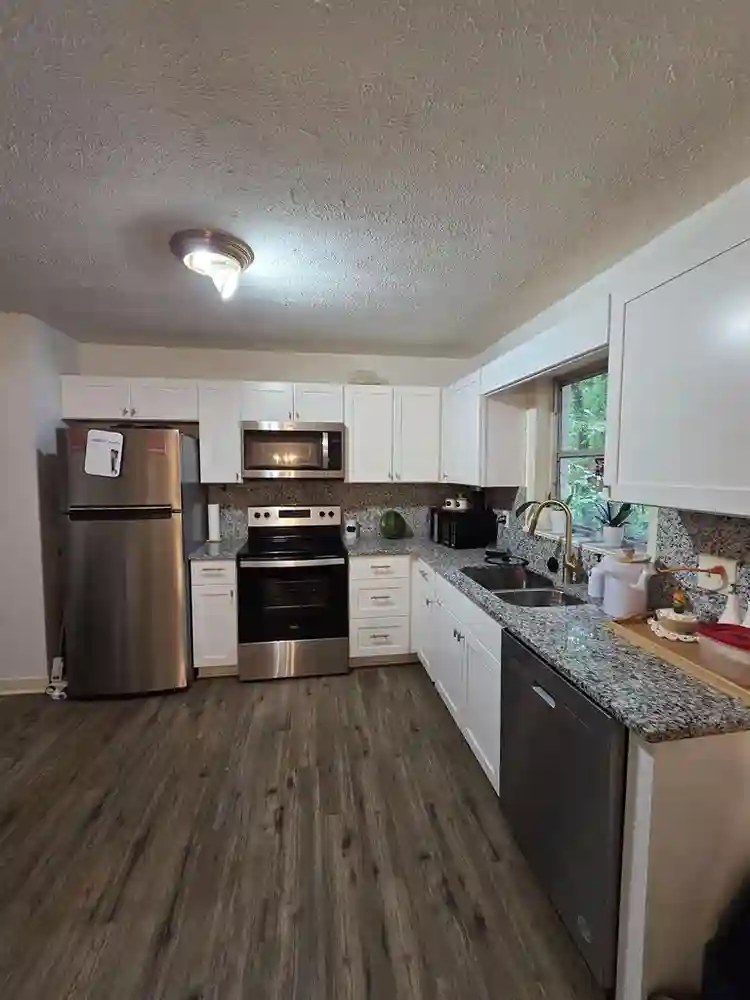 2 BR in Marietta