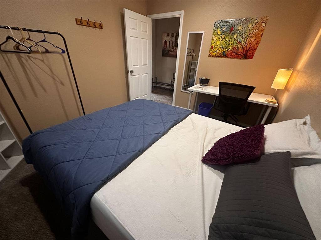7 BR in Antelope