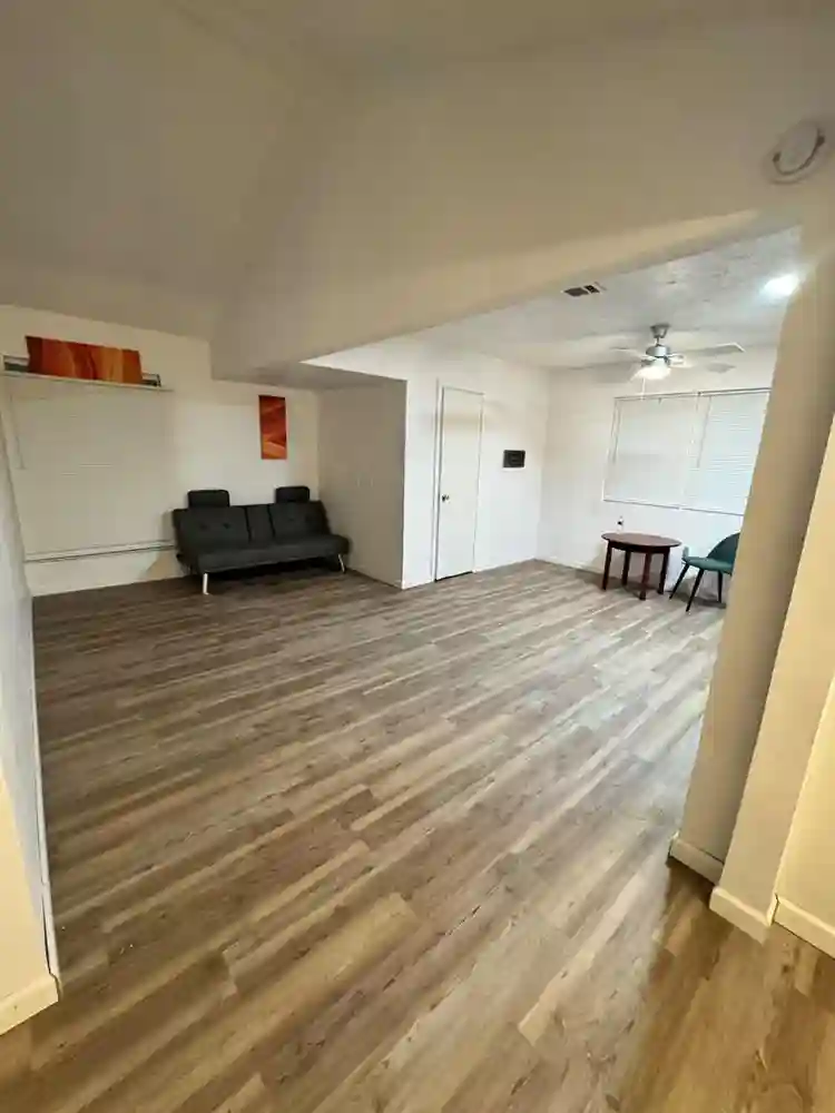 2 BR in Humble