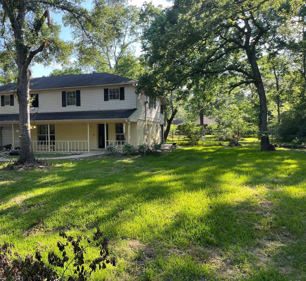 2 BR in Humble