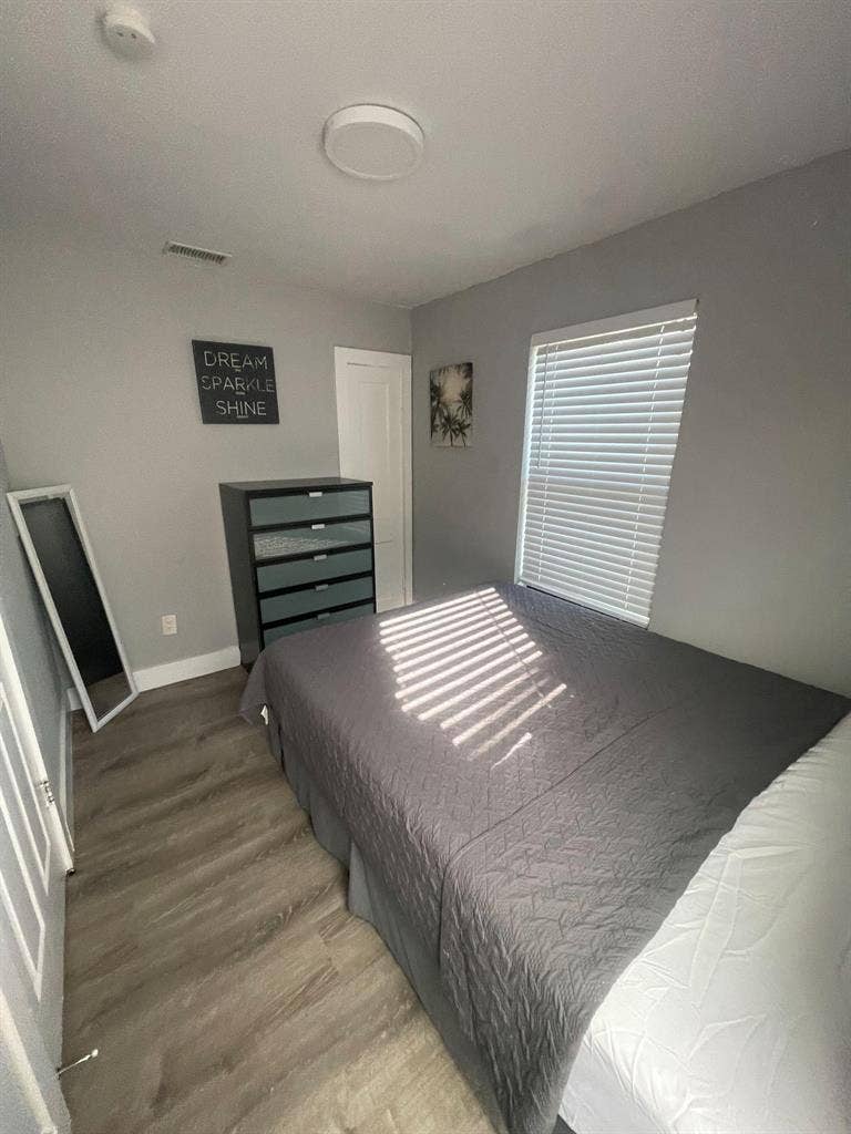 4 BR in Tampa