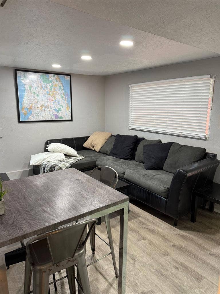 4 BR in Tampa
