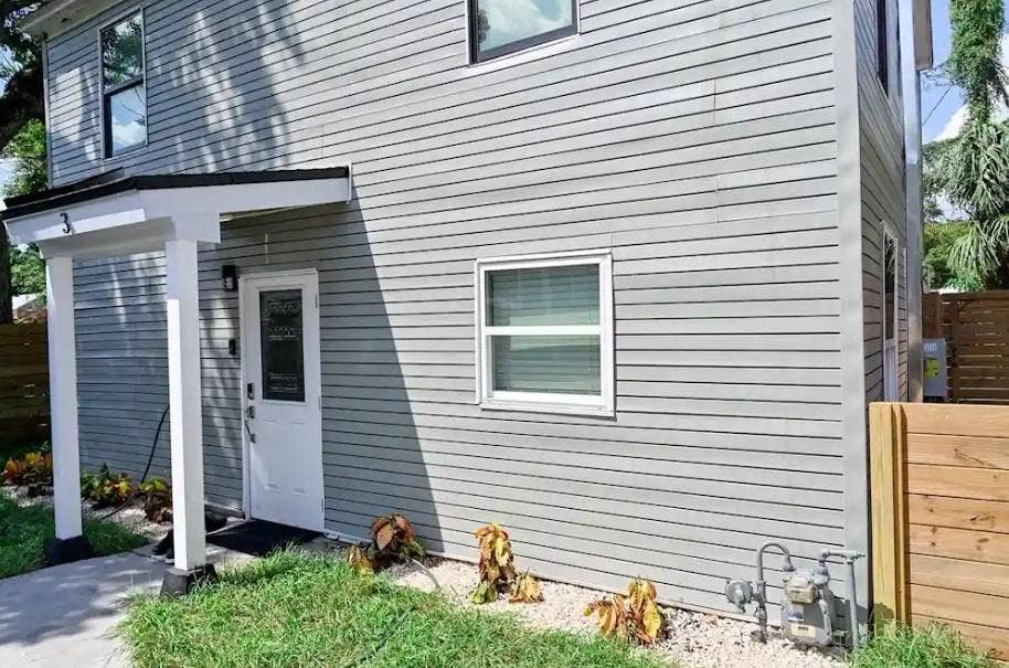 4 BR in Tampa