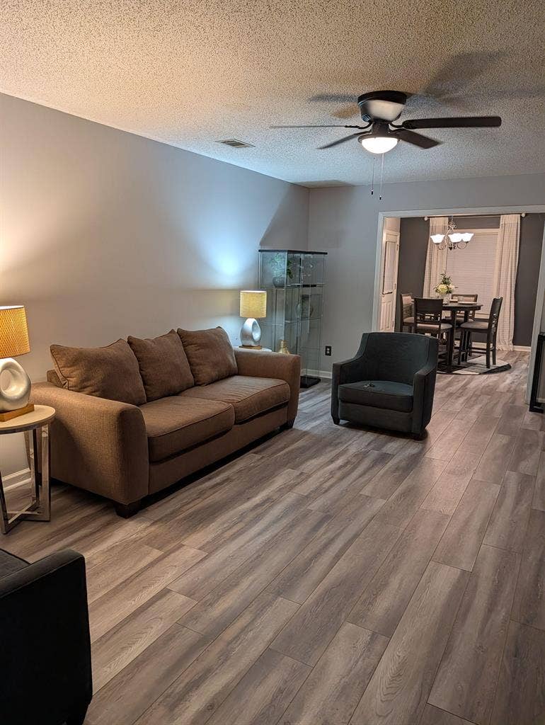 2 BR in Barnesville