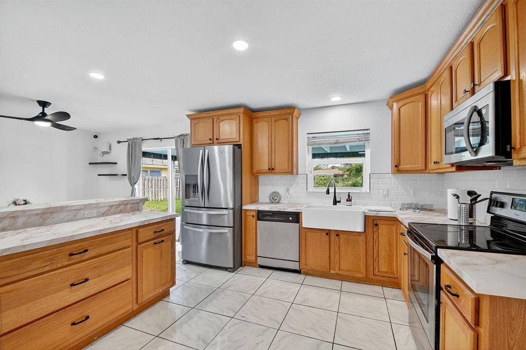 5 BR in West Palm Beach