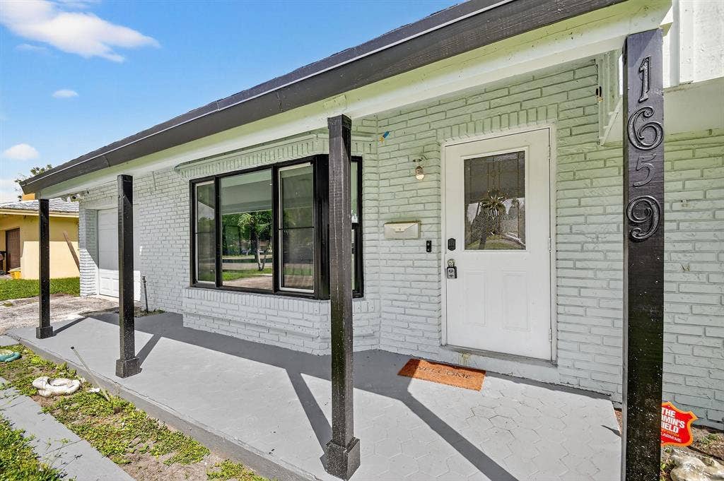 5 BR in West Palm Beach