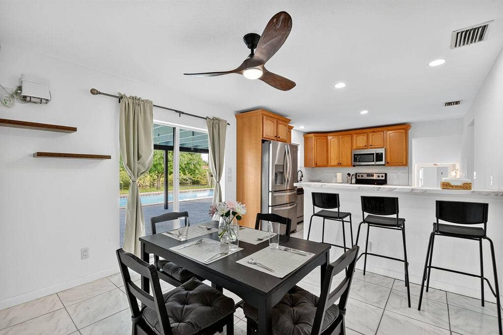 5 BR in West Palm Beach
