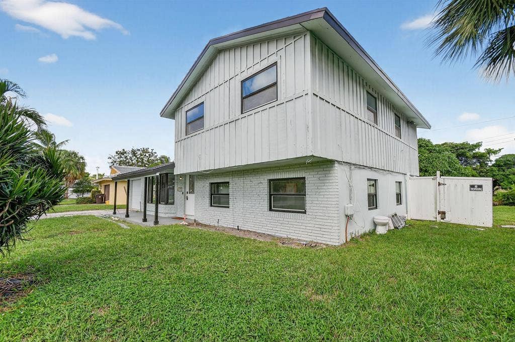 5 BR in West Palm Beach