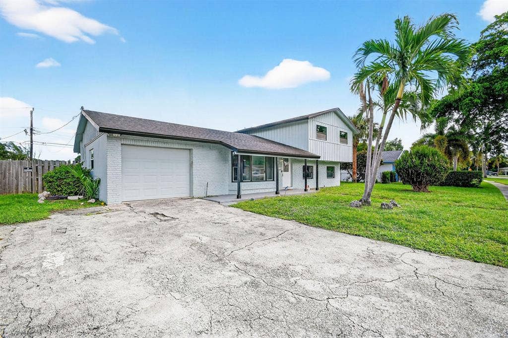 5 BR in West Palm Beach