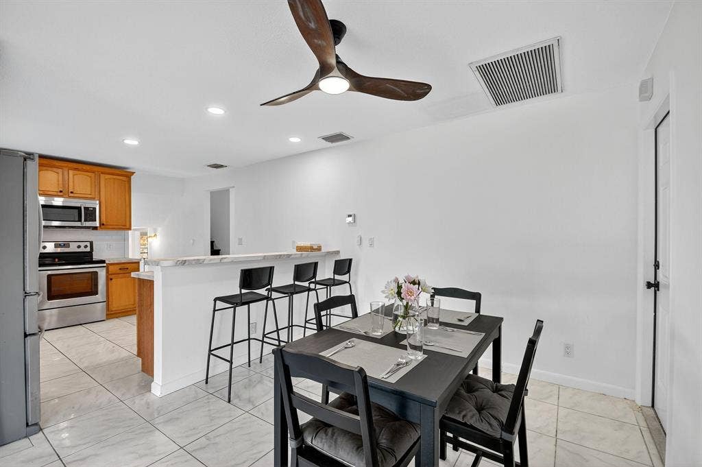 5 BR in West Palm Beach