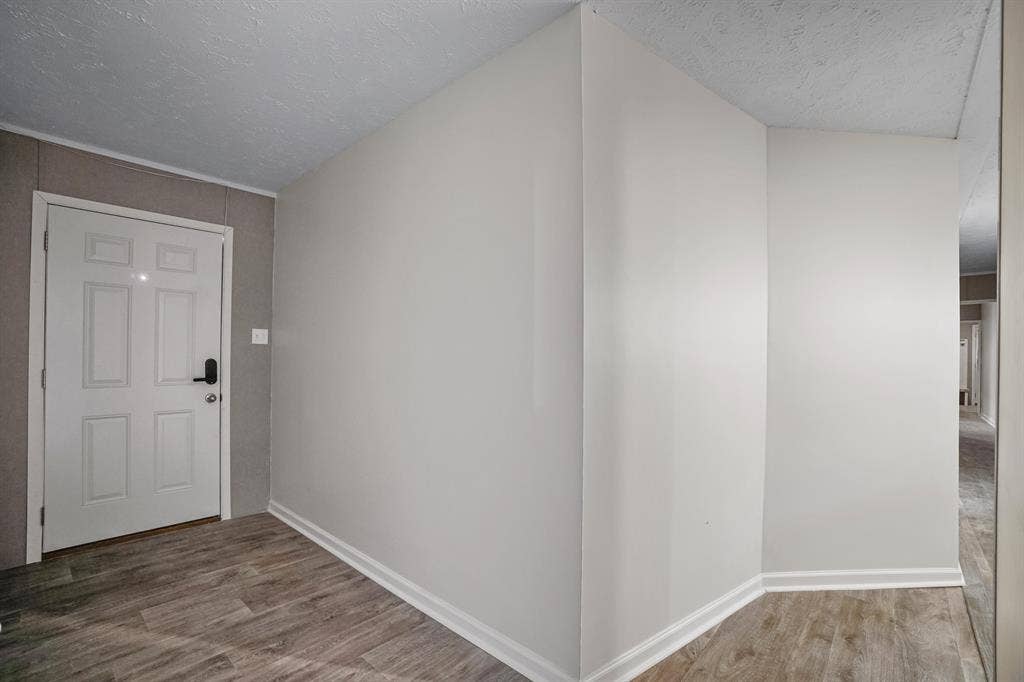 6 BR in Stockbridge