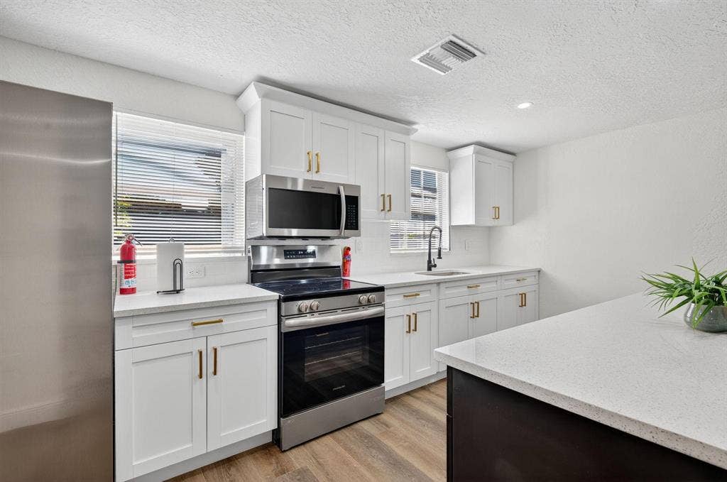 7 BR in Tampa