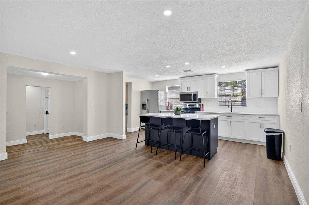 7 BR in Tampa