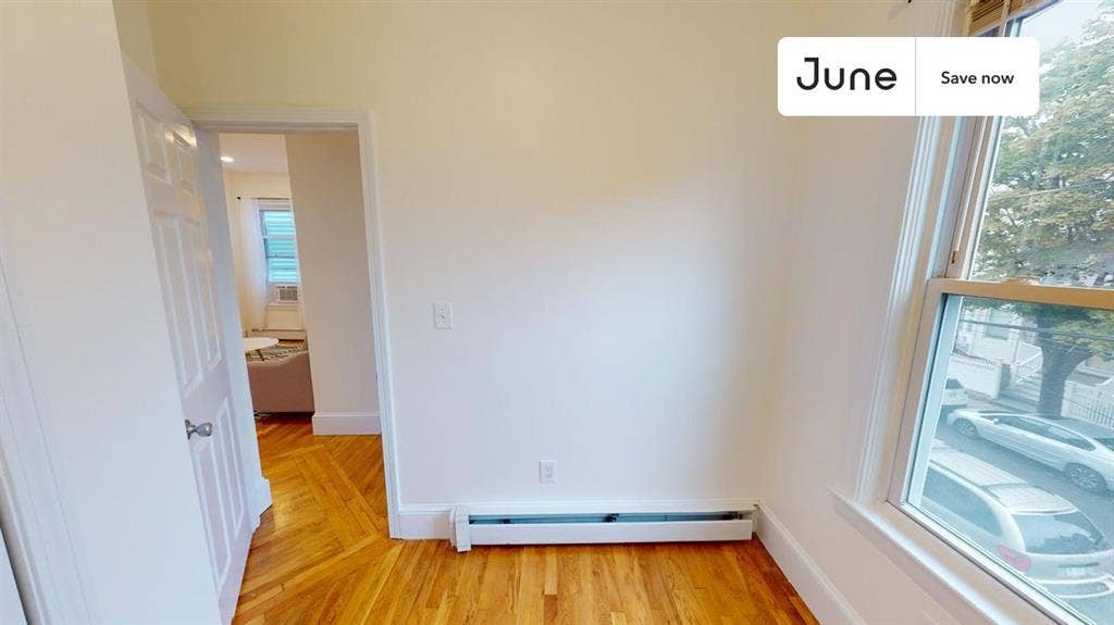 3 BR in Boston