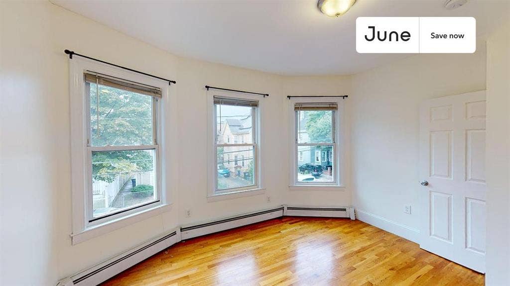 3 BR in Boston