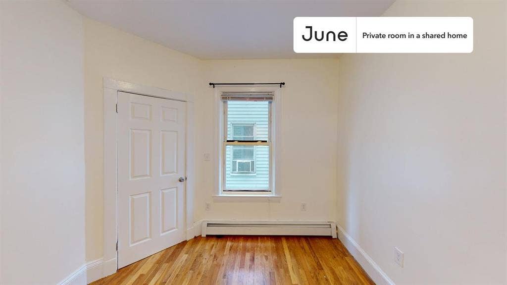 3 BR in Boston