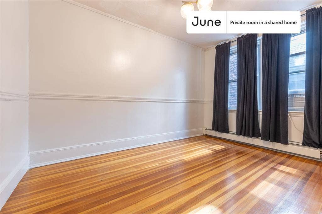 3 BR in Boston