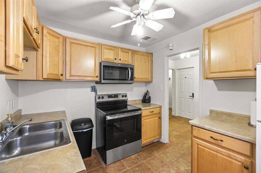 5 BR in Las Vegas