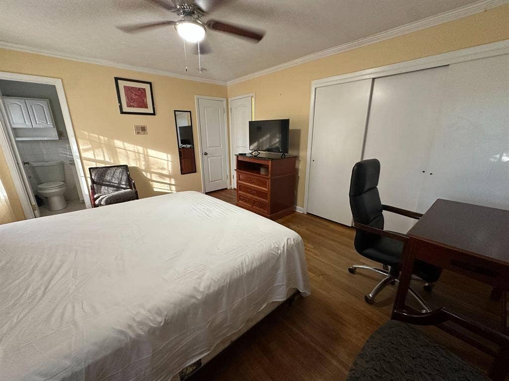 2 BR in Decatur