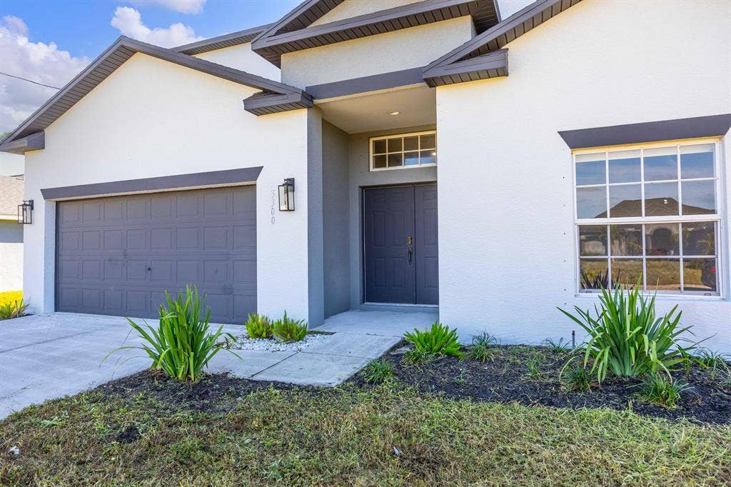 5 BR in Cape Coral
