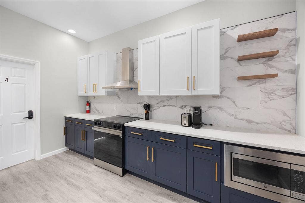 5 BR in Cape Coral