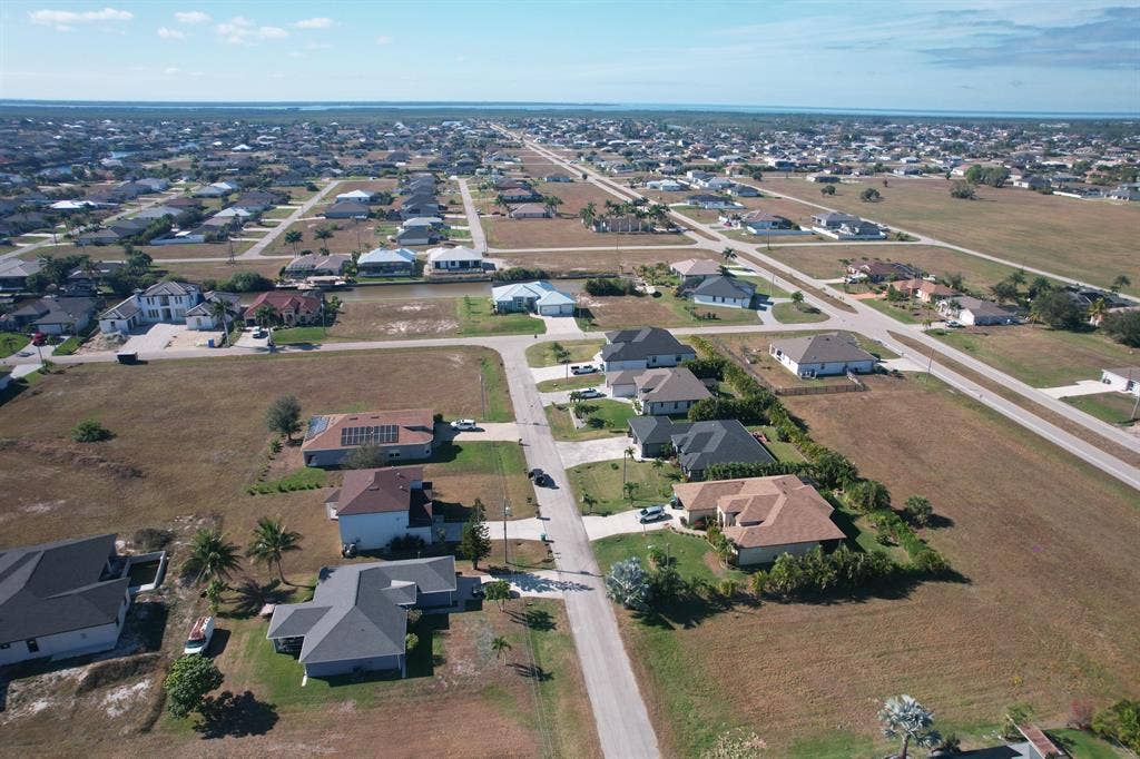 5 BR in Cape Coral