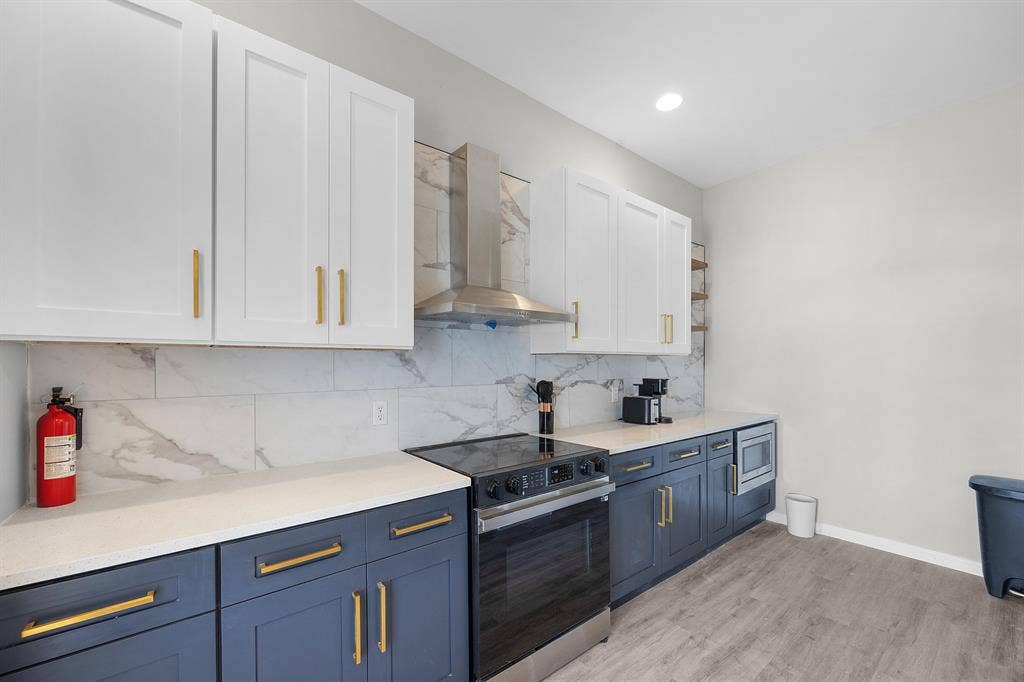 5 BR in Cape Coral