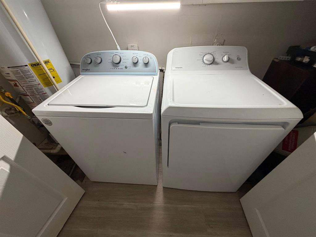 2 BR in Houston
