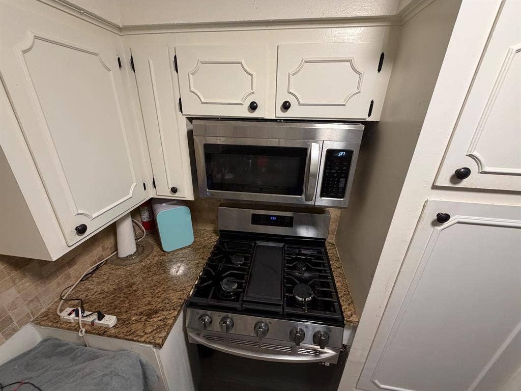 2 BR in Houston