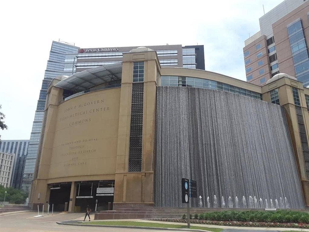 3 BR in Houston