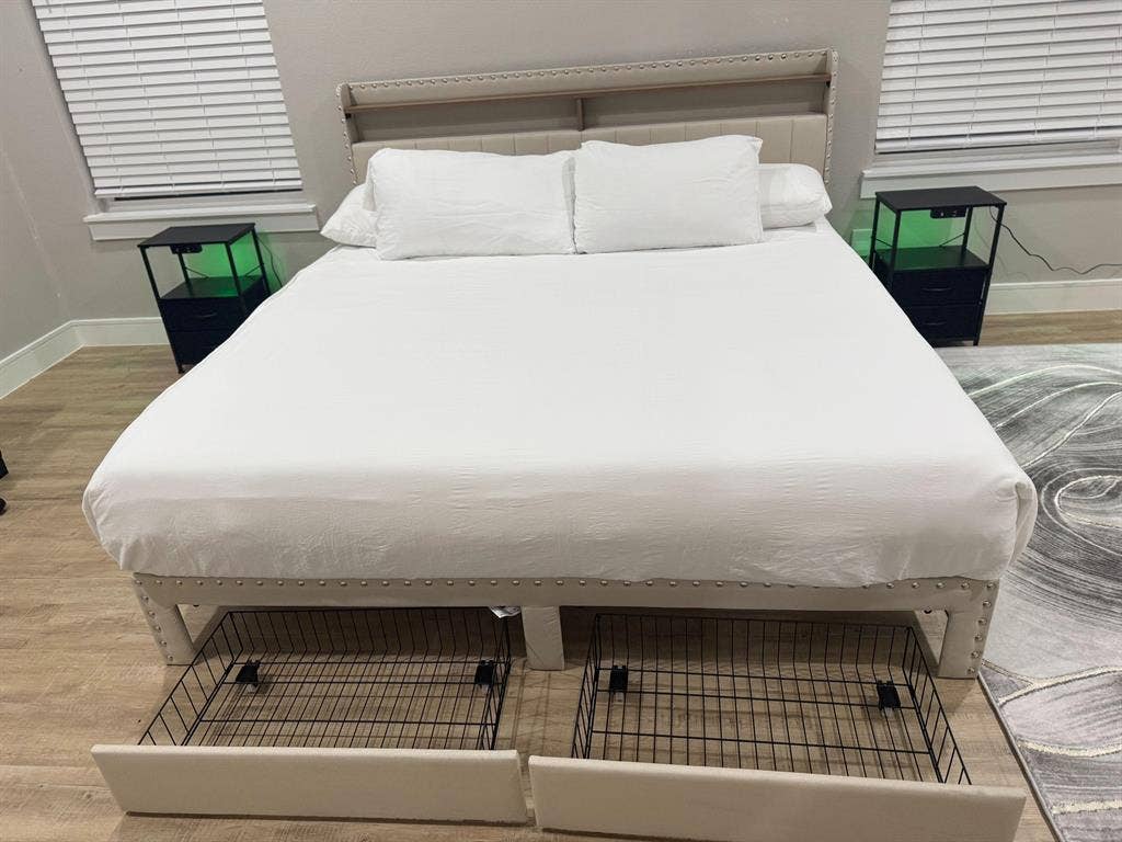 3 BR in Houston