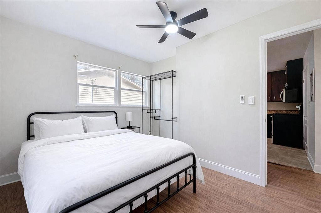 7 BR in Tallahassee