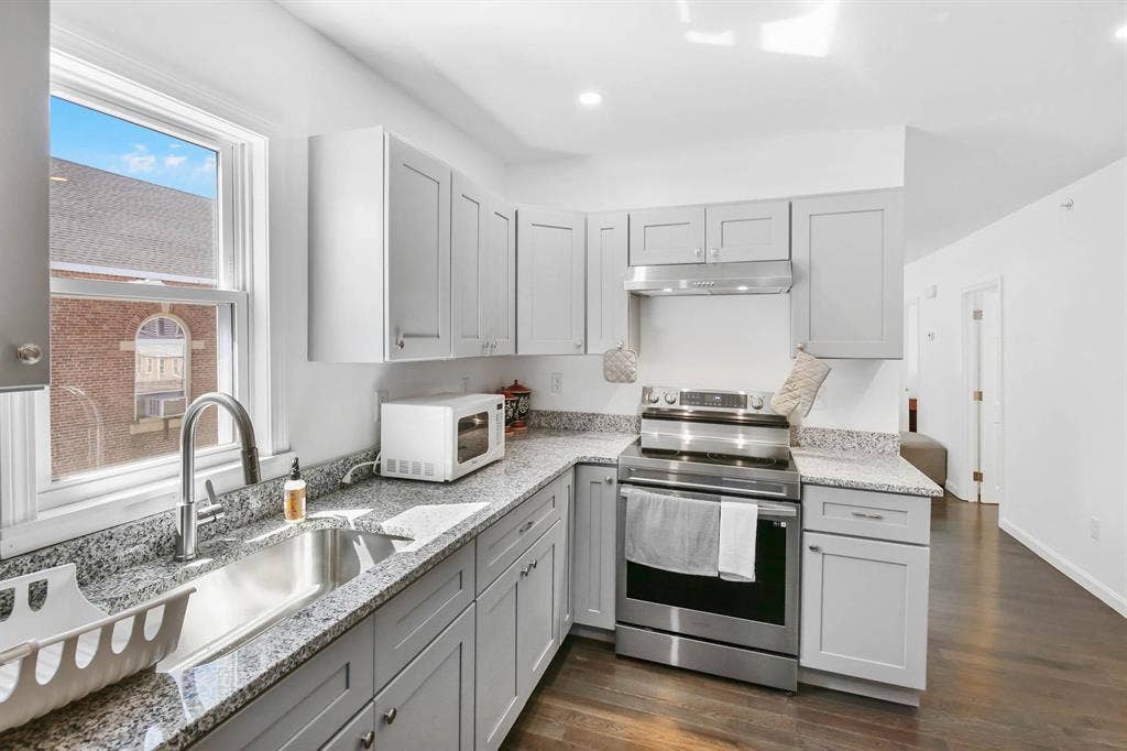 3 BR in Worcester