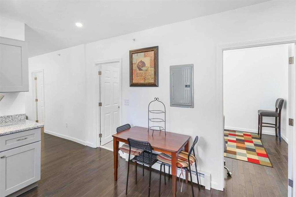 3 BR in Worcester
