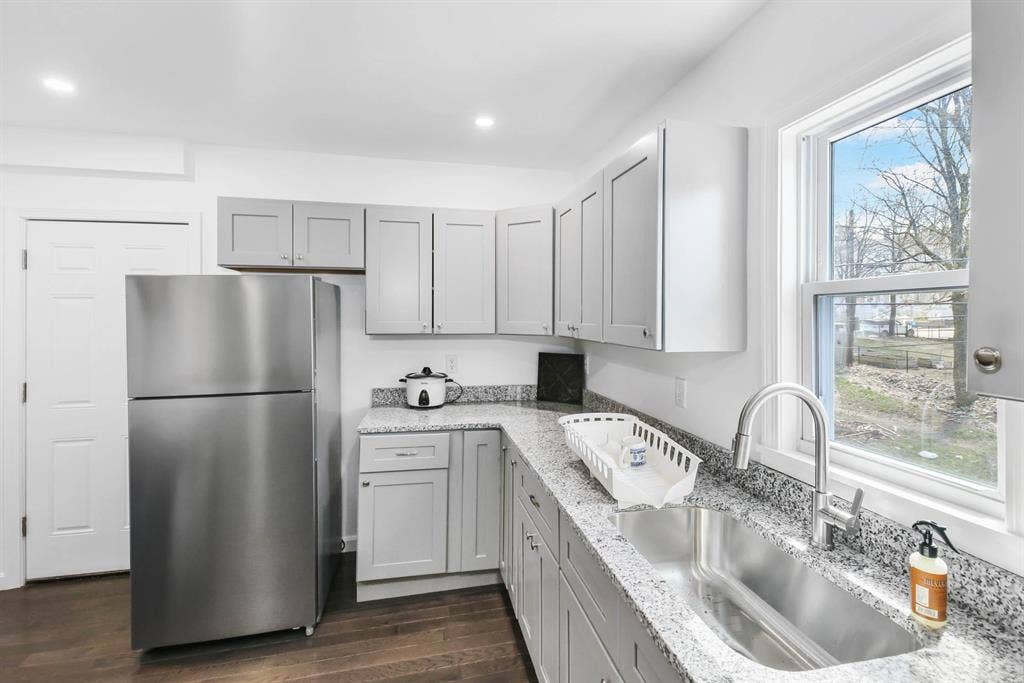 3 BR in Worcester
