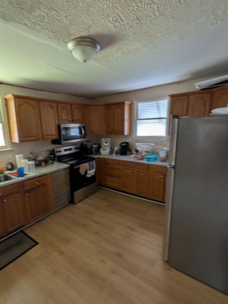 6 BR in Macon