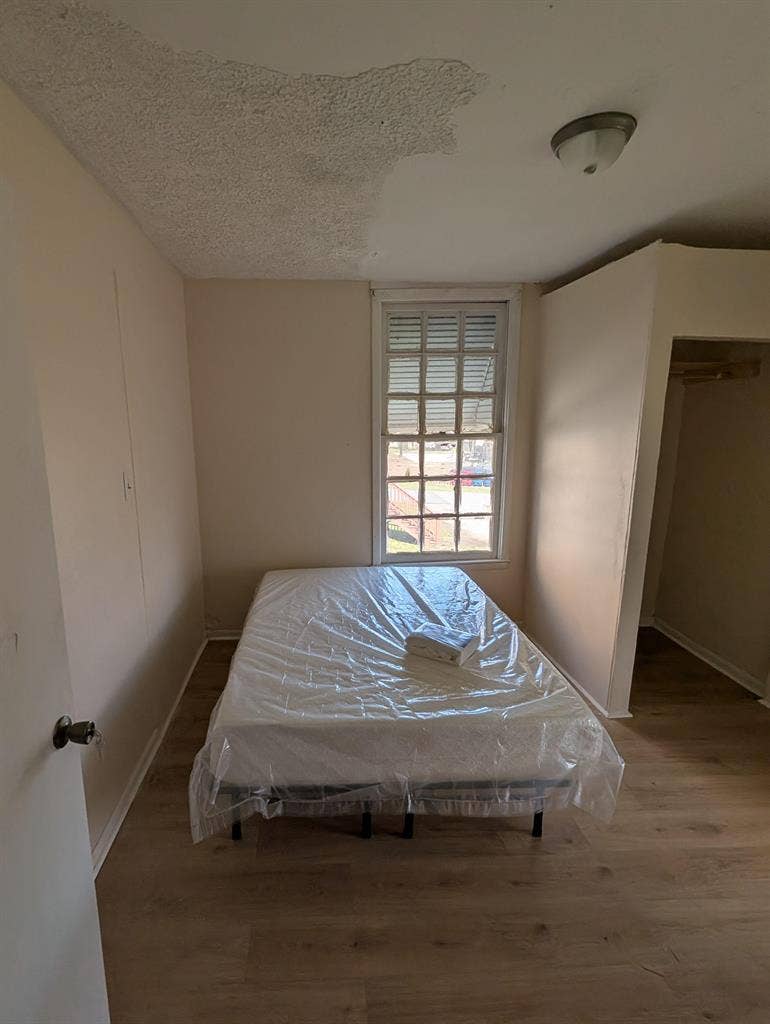 6 BR in Macon