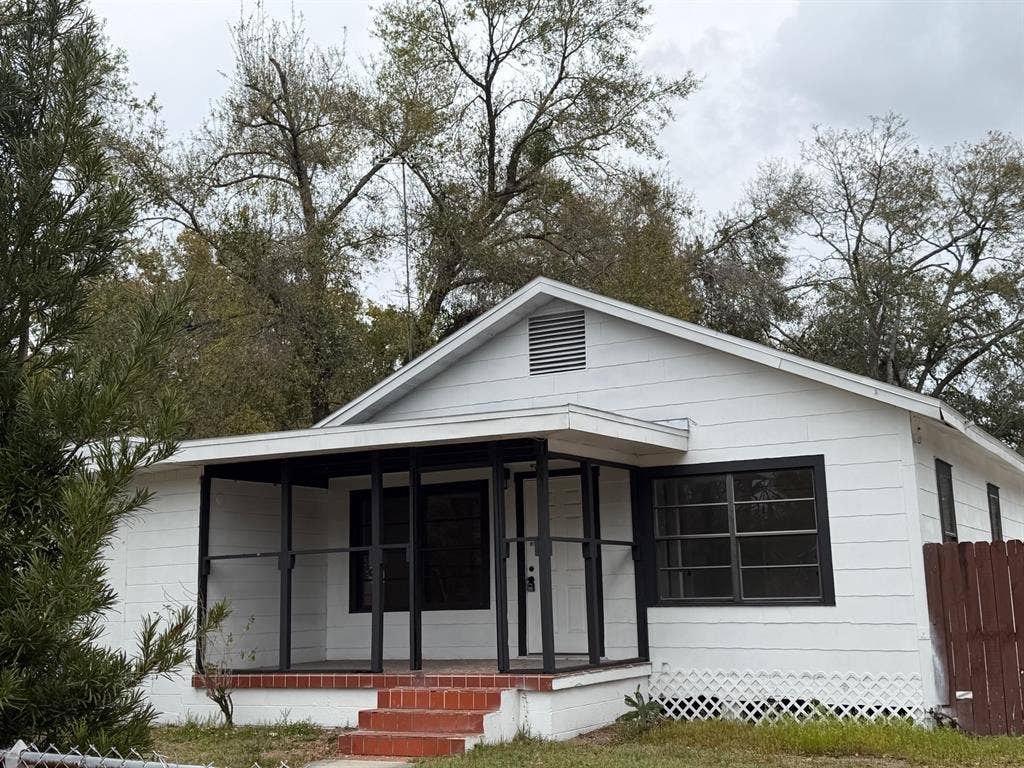 5 BR in Tampa