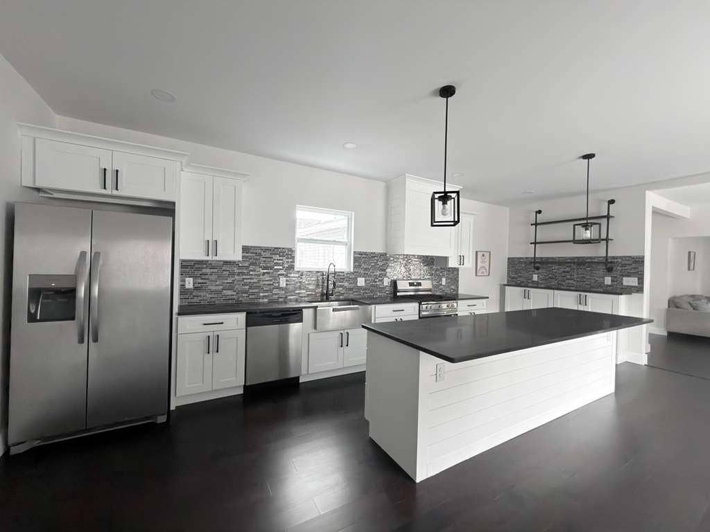 4 BR in Indianapolis