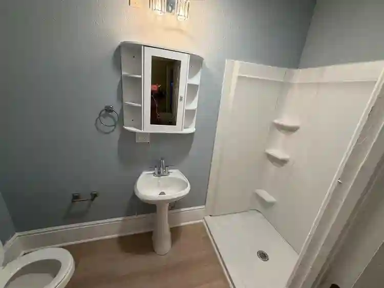5 BR in Everett