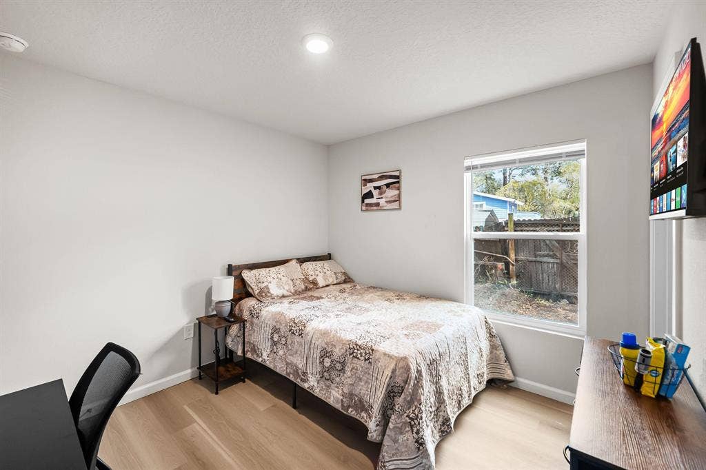 7 BR in Jacksonville