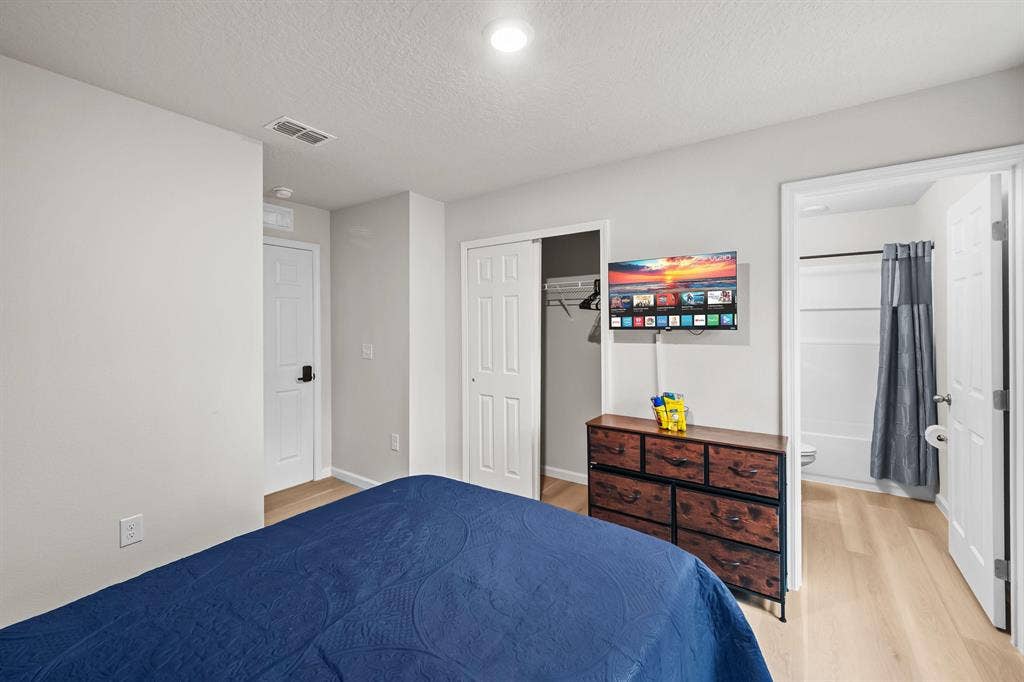7 BR in Jacksonville
