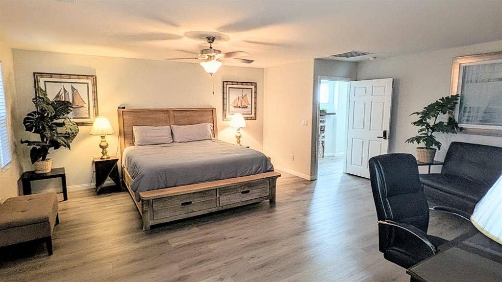 4 BR in Las Vegas