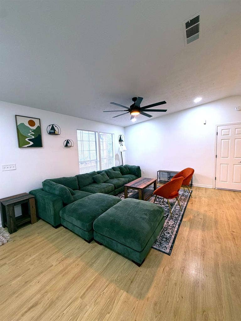 4 BR in Atlanta