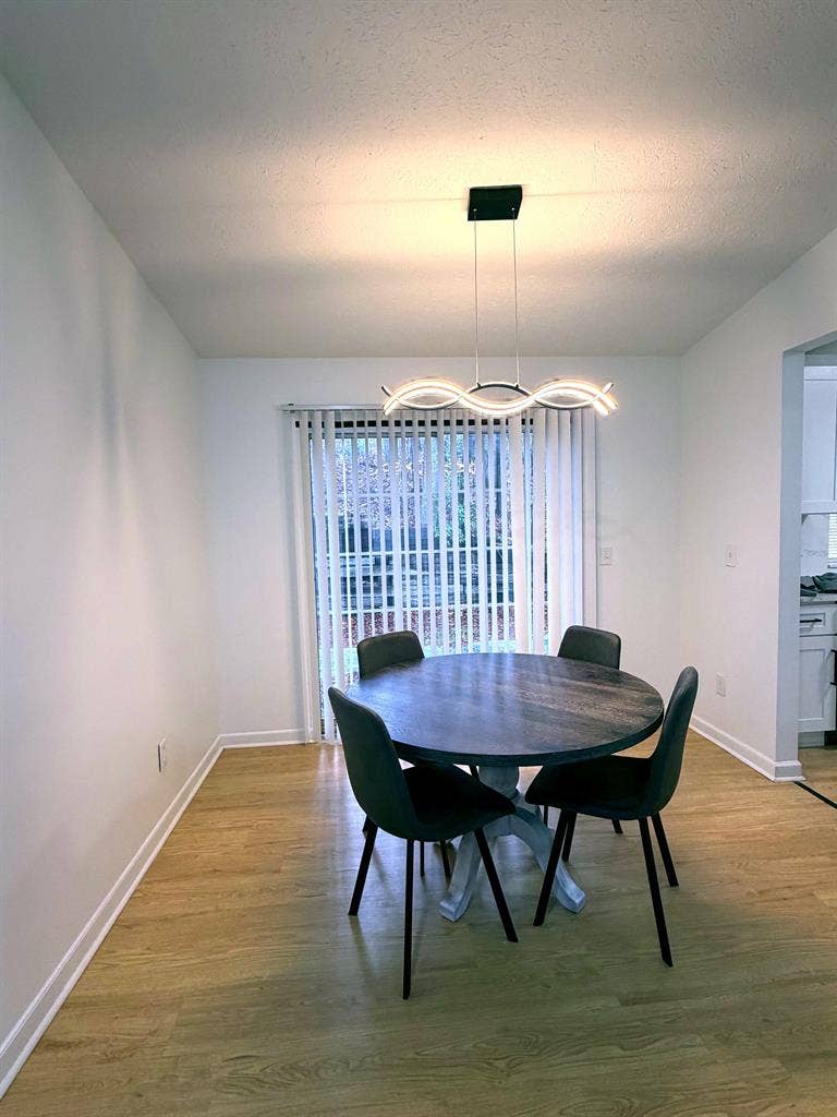 4 BR in Atlanta