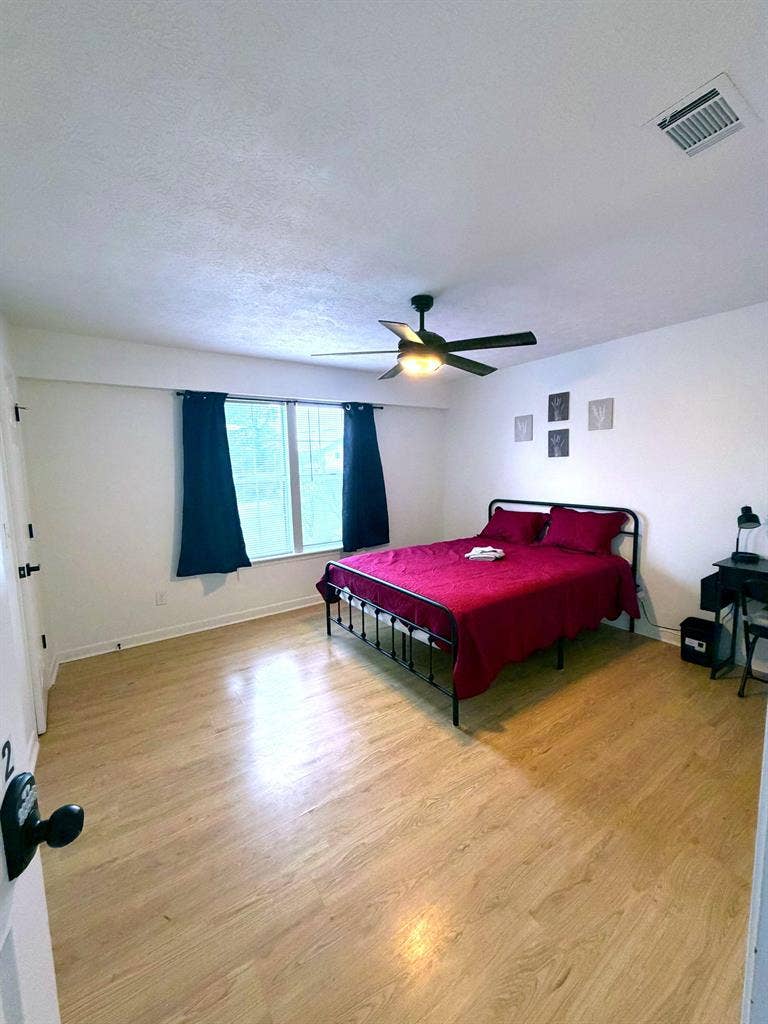 4 BR in Atlanta