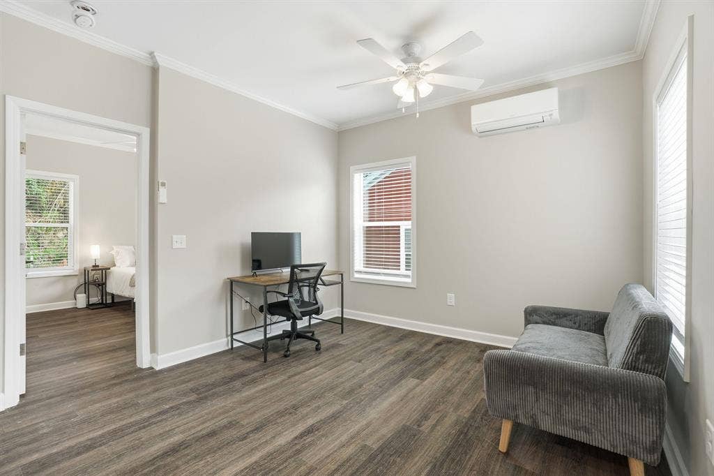 1 BR in Atlanta